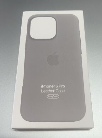 Чехол Leather Case Apple Iphone 16 Pro  MagSafe