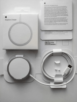 Зарядний пристрій MagSafe A2140 Type-C